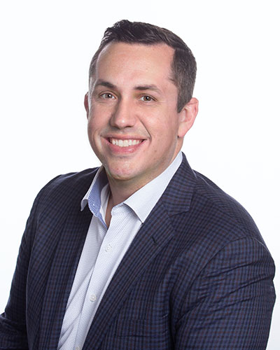 Photo head shot of Matt Wiggins